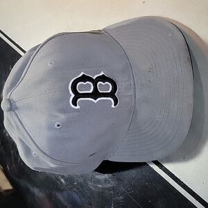 New Era Boston Red Sox Hat - Size 7 3/8